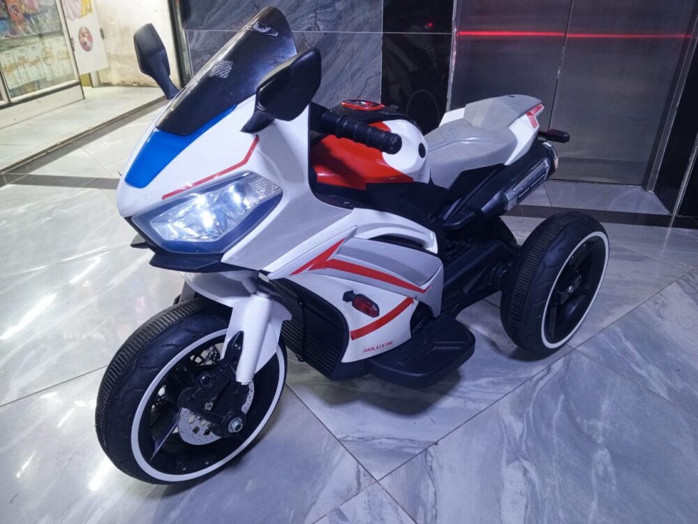 Kids electric ride on sport bike - Image 5