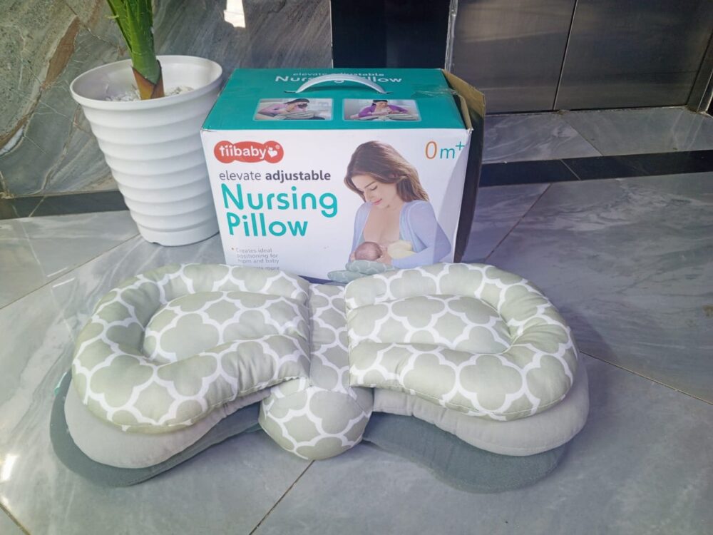 Adjustable nursing pillow