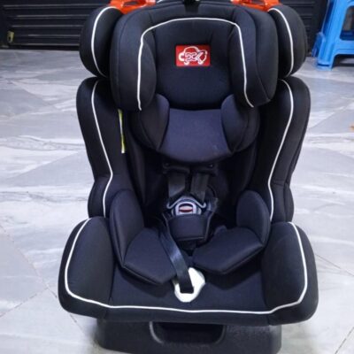 DCK car seat  Recline into 3 position  Maximum weight 36kgs 